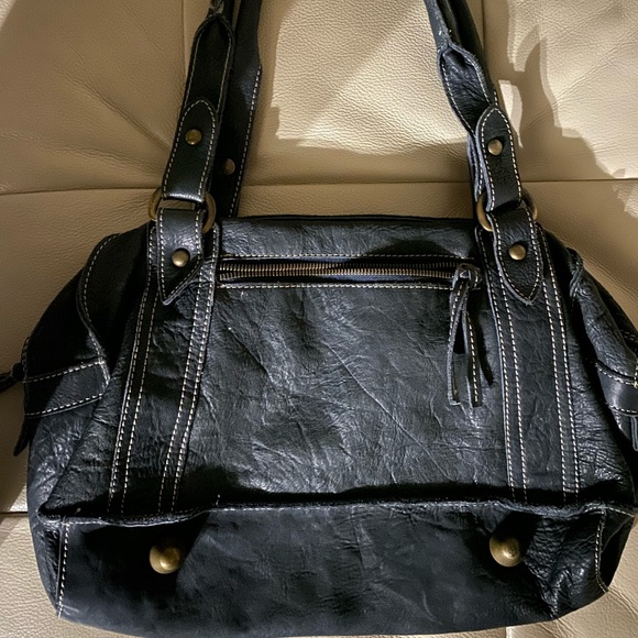 LAURA DI MAGGIO - Picture 2 of 4